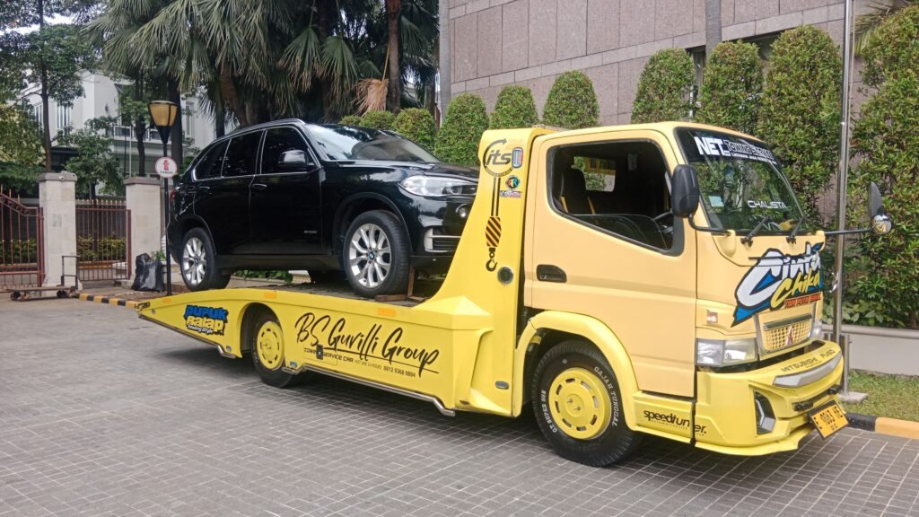 Harga towing mobil untuk pemindahan kendaraan dengan aman